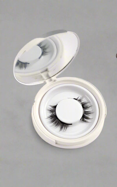 Magnetic Suction False Eyelashes Little Devil Supernatural Magnet Suit